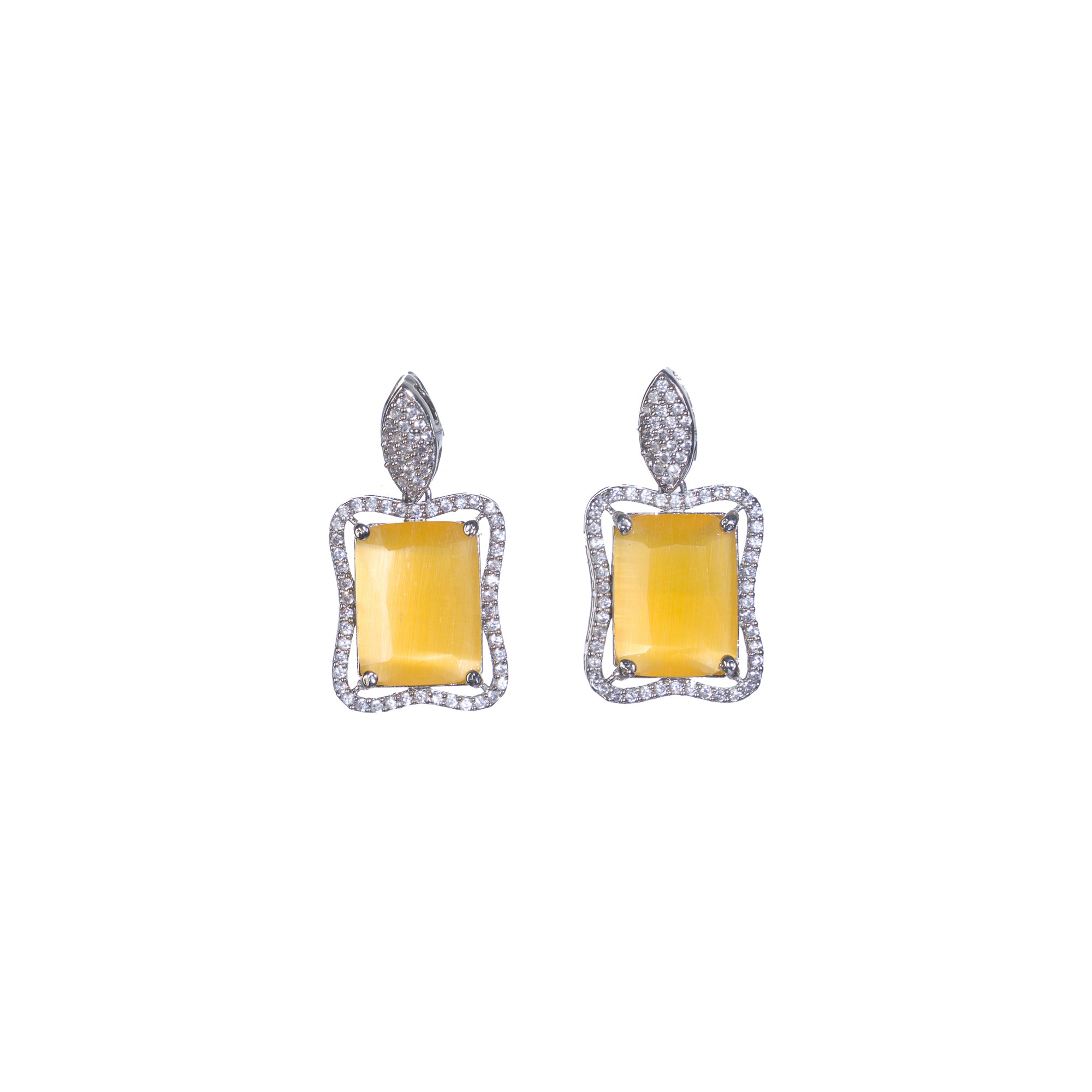 Yellow and white zircon necklace dazzles with vibrant contrast, perfect for party occasions