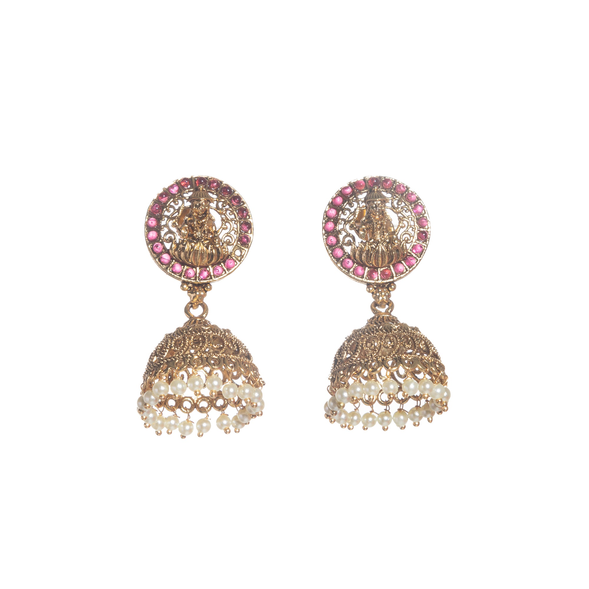 Temple necklace with green Kundan stones radiates vibrant, traditional festival elegance.
