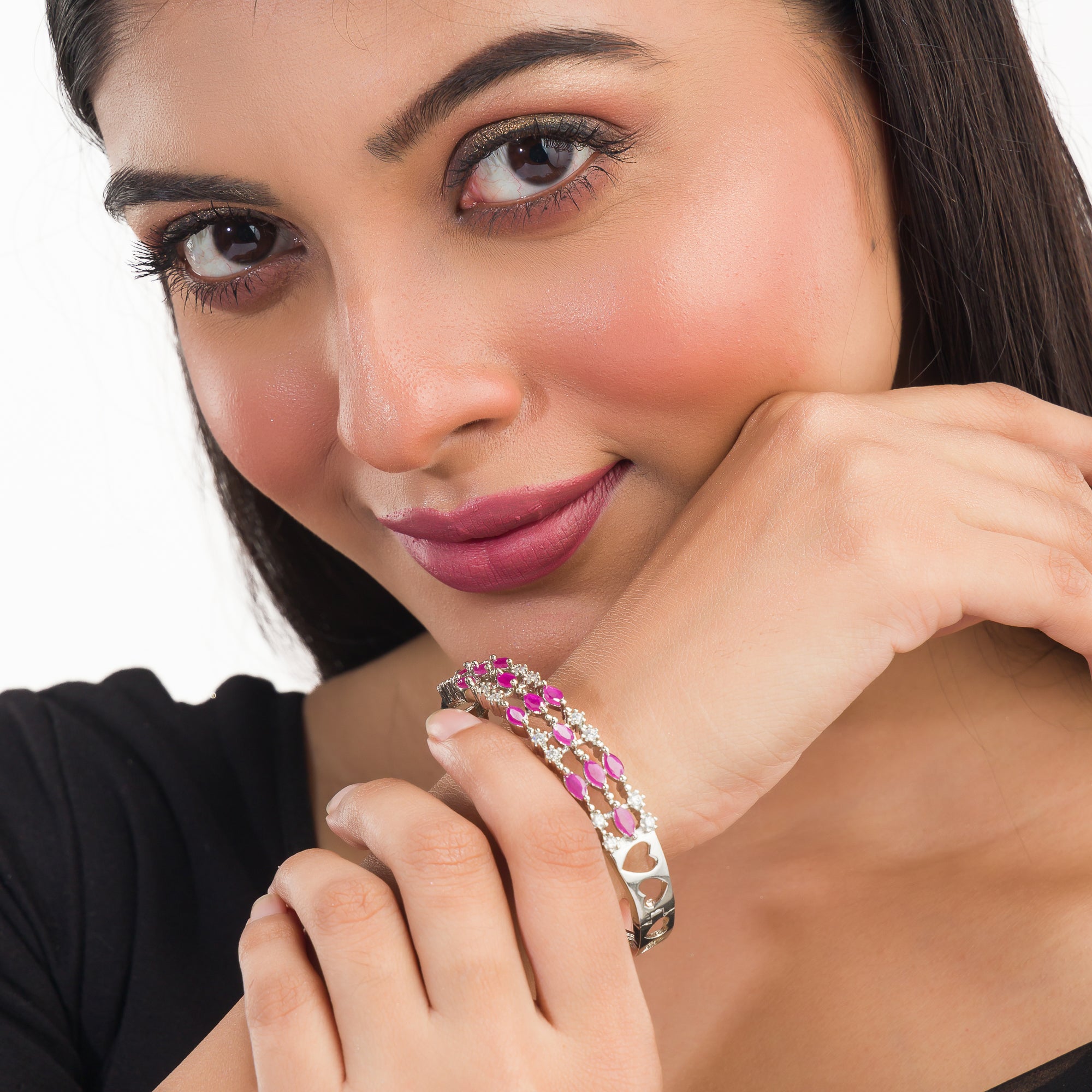 Pink and white zircon bracelet in silver for a beautiful and elegant party look.