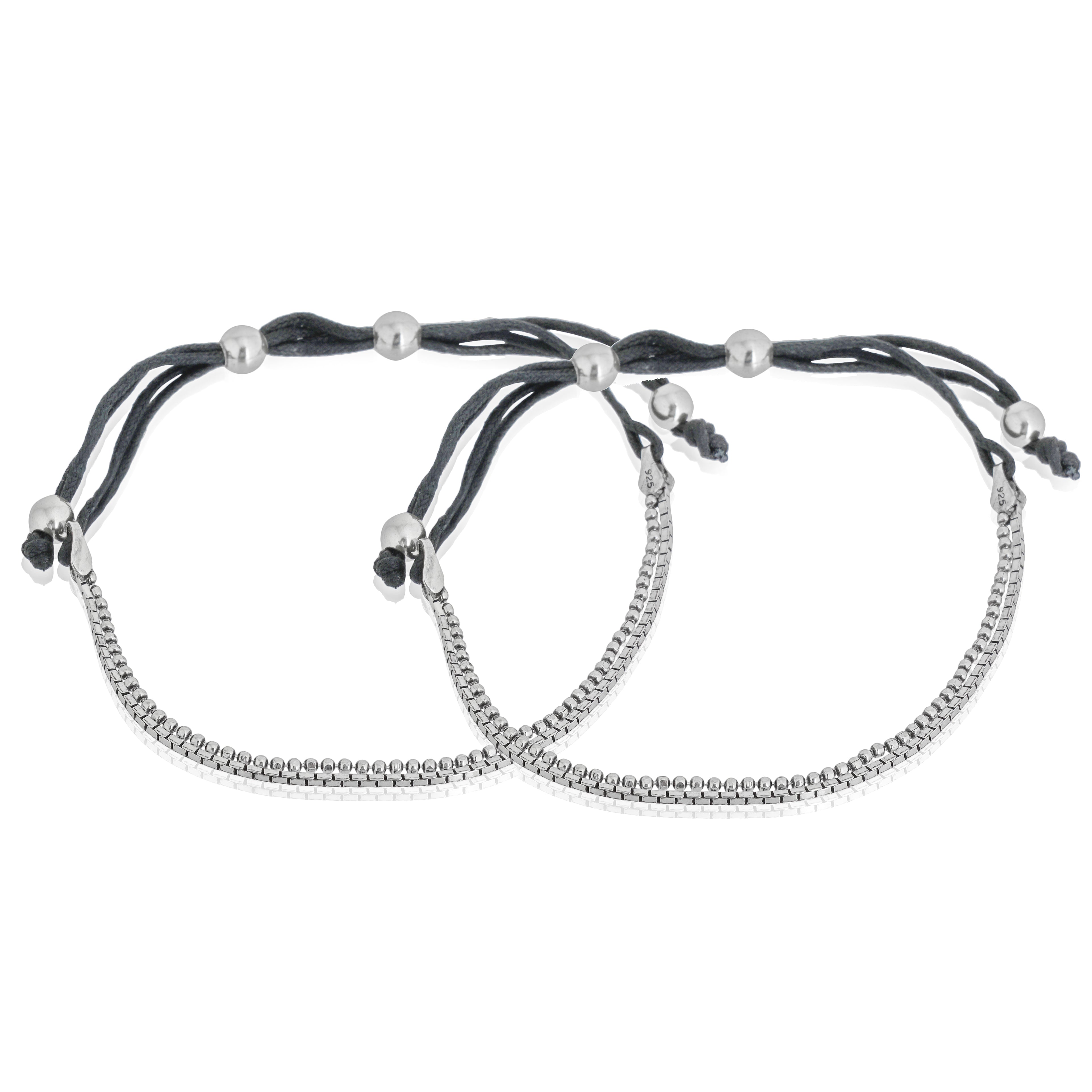 Elegant 925 silver anklet with a delicate design, offering subtle sophistication for casual wear.