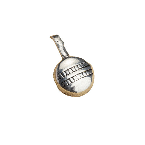 Small oxidized nose pin in silver, perfect for festival wear, adding a delicate vintage touch.
