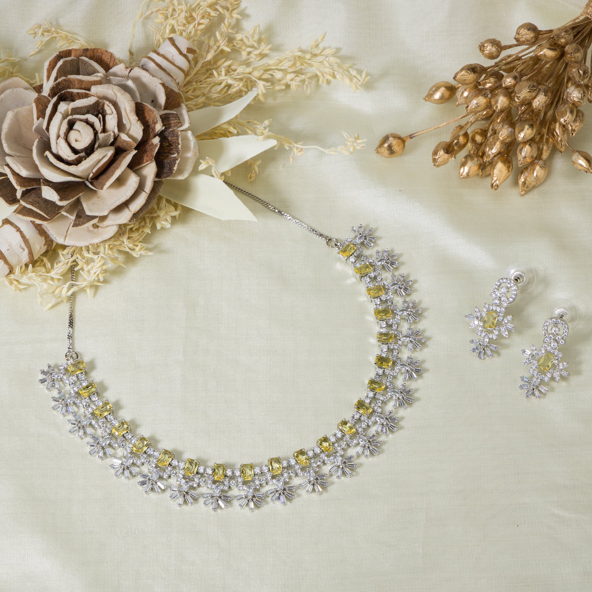 Rose gold necklace with yellow zircon brings radiant charm and warmth to your look.

