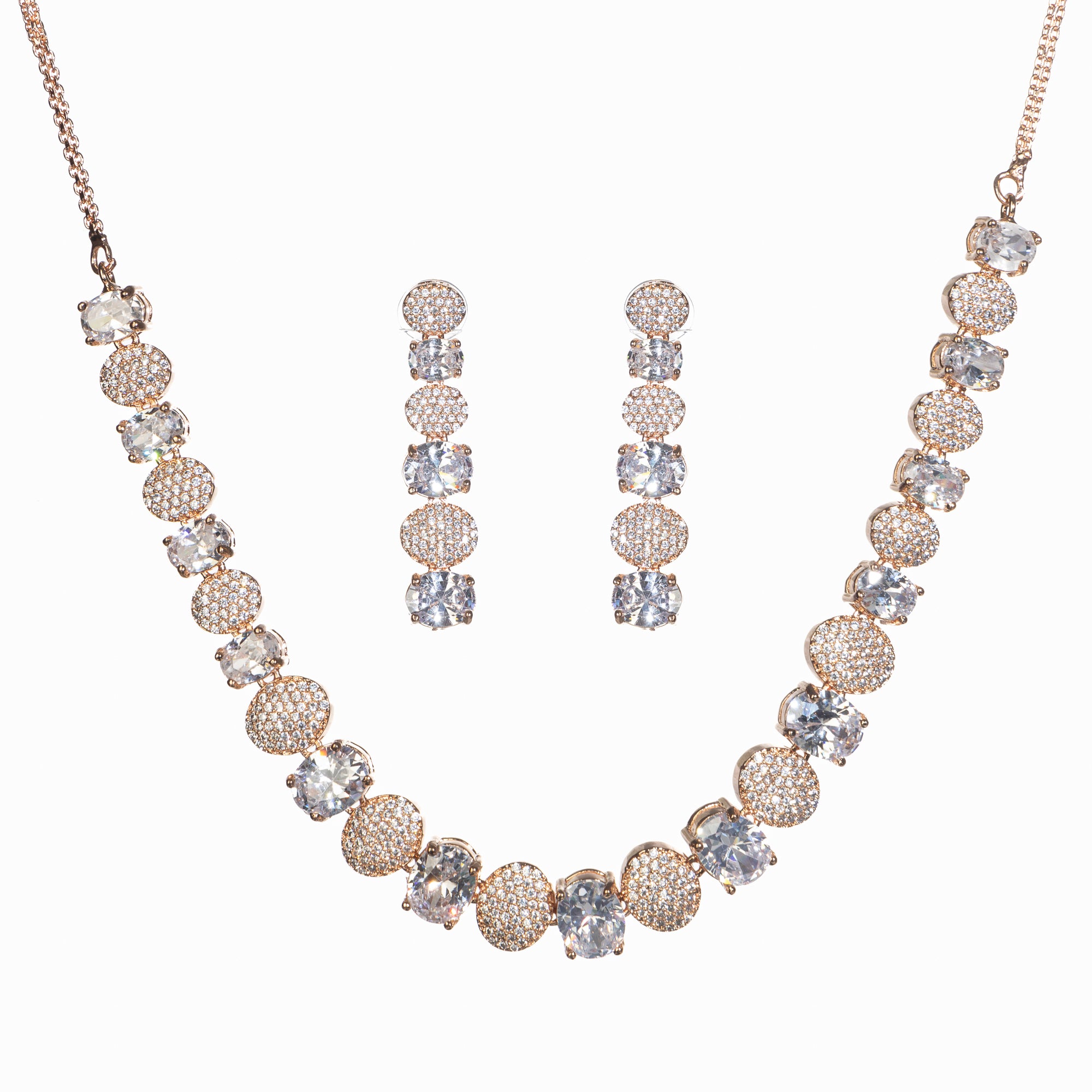 "Rose gold necklace with zircon round stones offers refined elegance and timeless appeal.
