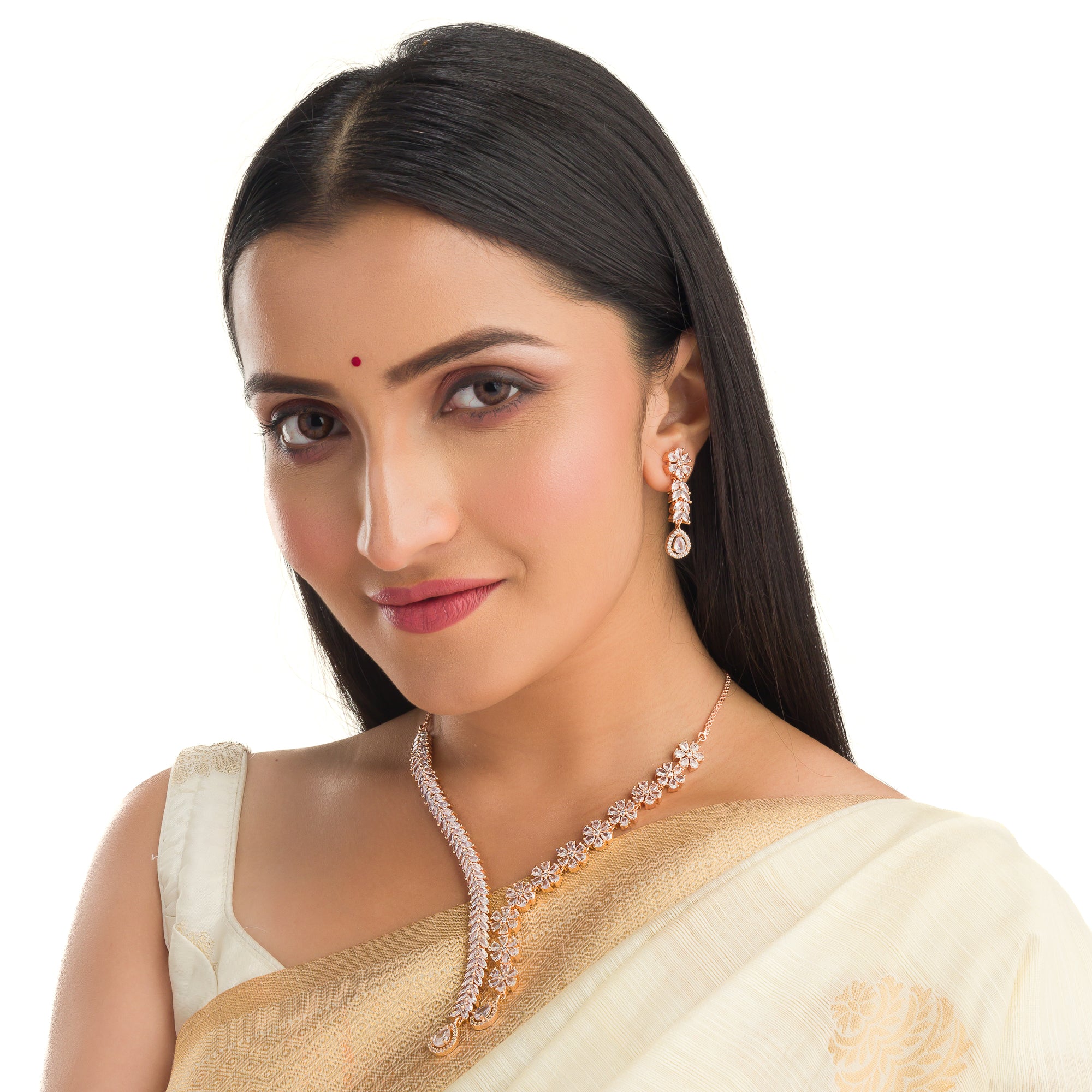 "Flower and leaf design zircon necklace in rose gold offers chic elegance and timeless style."
