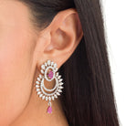 "Zircon necklace with leaf motifs exudes natural elegance and timeless beauty."
