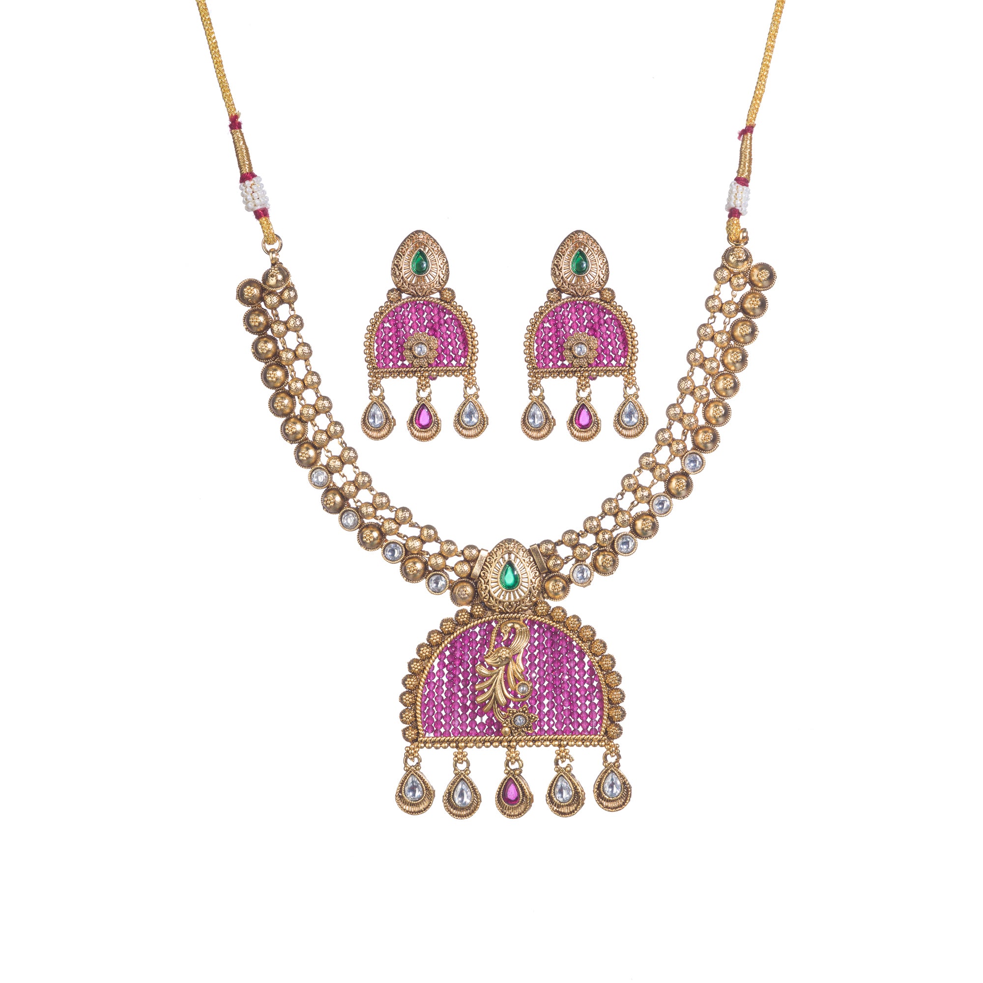 Elegant pink gold-tone short necklace exudes understated charm for a graceful festival look.
