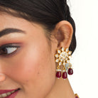 Pink kundan choker with gold-tone polish for a vibrant, elegant style.
